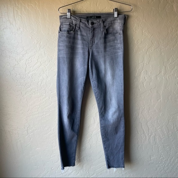 Joe’s jeans skinny ankle‎ raw hem skyla jeans - Picture 4 of 10